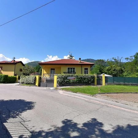 Casa Vacanza Elena San Bernardino Verbano Esterno foto
